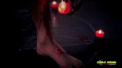 Odtwórz Gay Fetish Halloween Special: Nieobcięte latynoskie szpilki w rytuale BDSM z woskiem i dużymi kutasami