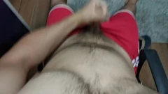 Abspielen Rote, kurze, schwule Amateur-Sperma-Masturbation