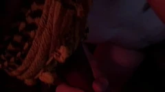 Jouer Passion masquée : un mec blanc potelé fasciné par le charme de la BBC