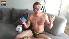 Jouer Gay Anal Douche : Guide complet du nettoyage