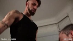 Reproduzir Subs famintos engolem duas cargas em três vias interraciais