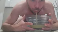 Reproduzir Amador gay sujo: encontro com cuspe de urina - Lifeisanal