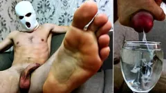 Reproducir ¡Maestro ruso te FOLLA los pies en una sesión de conversación sucia! ¡Semen en adoración de pies de cristal!