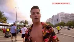 Jouer Young Man 'Edu' aime le sexe homosexuel intense avec des amis