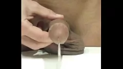 Afspelen Eigenwijs amateur homo pissing in badkamer wastafel - Francky exposnaturiste