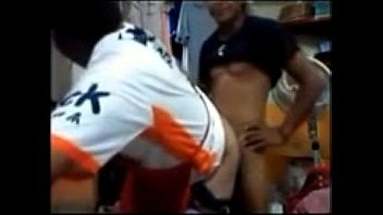 Reproduzir Quente twink barebacking
