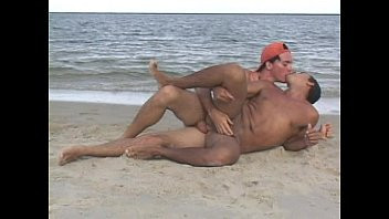 Reproduzir O verão é para isso, foder na praia