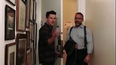 Reproduzir Seu tio não conseguia acreditar, mas o menino tinha bebido muito