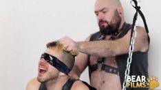 Redă Străbătut de un nemiloasă, cum spune el!